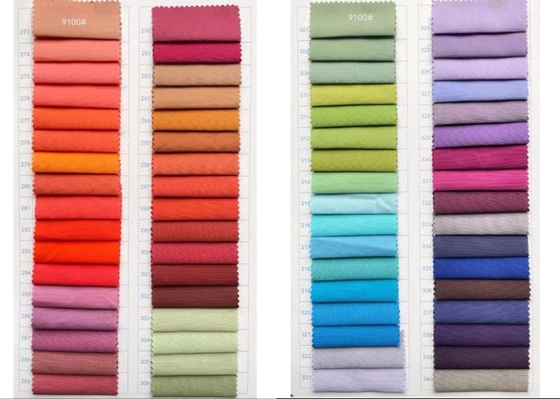 ผ้าฝ้าย 100 เปอร์เซ็นต์สำหรับทอเสื้อแจ็คเก็ต 40S เส้นด้าย 130GSM A Class