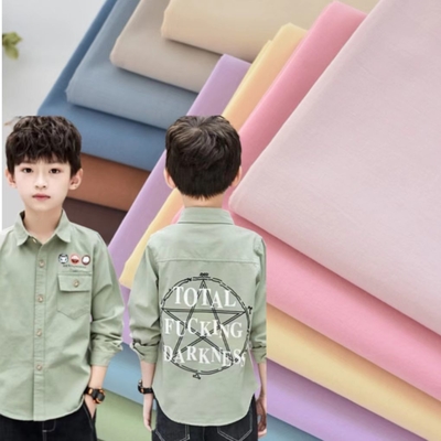 133X100 ผ้าฝ้ายผ้า 50SX50S เลียนแบบ Tencel 110GSM ทอเด็กเสื้อยาวเย็บ