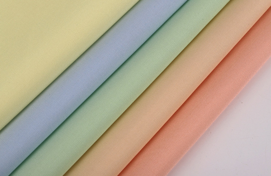 เสื้อเชิ้ตผ้าฝ้ายป๊อปลินสีซีดจางย้อมและพิมพ์ 40sX40s 133x100 130GSM